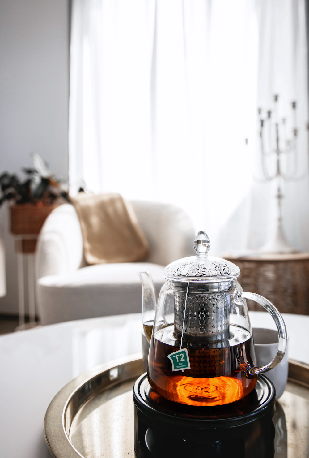 Harmony of Skincare: At-Home Rituals and Clinical Treatments